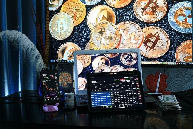 How To Safely Buy Cryptocurrency In 2022: Tips For Beginners