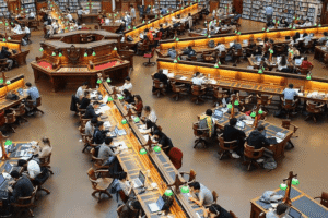 5 Best Blog Niches for College Students to Make Money Fast: Creative and New Ideas